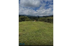 lot: E # 14, El Retiro, El Retiro