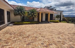 5047 Cl. 49, Rionegro, Antioquia 054040