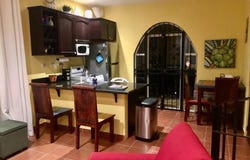 La Fontaine, Calle Publica Punta Leona , Tárcoles, Garabito, Puntarenas, Garabito, Puntarenas 61101