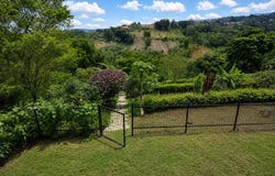 RESIDENCIA TOSCANA: Mountain House For Sale in Grecia Condominio Senderos del Río, San Roque de Grecia, Alajuela, Costa Rica, Grecia, Alajuela 20501