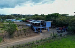 Camino en mal estado, Santa Cruz, Guanacaste Province