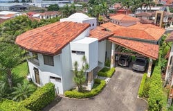 House For Sale in Ulloa, Ulloa, Heredia