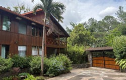 Avenida 34; Jaboncillos, Escazu Avenida 34, San Jose, San José Province 10201