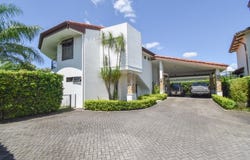 House For Sale in Ulloa, Ulloa, Heredia