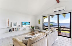 Pacific Beach #10: Fully Renovated One-Bedroom with Panoramic Ocean & Marina Views, Playa Potrero, Guanacaste 50304
