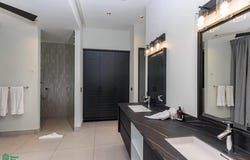 Private Gated Community Minutes from Marina Pez Vela Luxury Vacation Villa, Quepos, Quepos, Puntarenas,, Puntarenas
