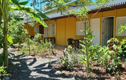 50 metros oeste del Super Negro de Cahuita., Talamanca, Limon, Talamanca, Limon