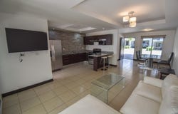 Casa Amueblada de 3 Habitaciones en Guachipelín: House For Rent in Guachipelín, Guachipelín, San José