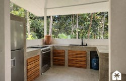 Punta Uva, Punta Uva, Limón Province