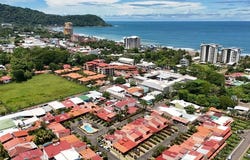 Jaco Park Condo: 2-Bed in Gated Community: Near the Coast Condominium For Sale in Jacó, Jacó, Puntarenas