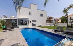 Oroklini, Larnaca
