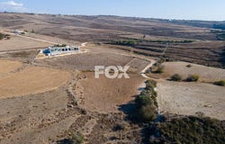 Páno Aródes, Paphos
