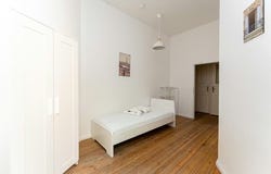 Holteistraße, Berlin, Berlin 10245