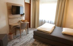 Klein Apartment Kemnater Hof, 1, Ostfildern, Baden-Württemberg 73760