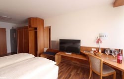Kemnater Hof, 1, Ostfildern, Baden-Württemberg 73760