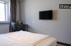 frankfurt, Hessen 60329