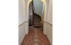 Esslinger Straße, Frankfurt am Main, Hessen 60329