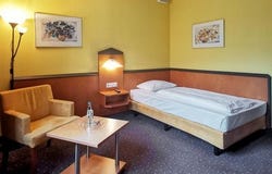 Launhardtstraße, 2-4, Frankfurt am Main, Hessen 60314