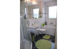 Lichtenbroicher Weg, Düsseldorf, North Rhine-Westphalia 40472