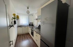 In der Roterde, 25, Frankfurt am Main, Hessen 60435