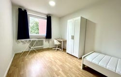 Kölner Landstraße, Düsseldorf, North Rhine-Westphalia 40591