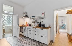 Kölner Straße, 86, Leverkusen, Nordrhein-Westfalen 51379