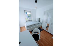 Franz-Metzner-Straße, Munich, Bavaria 80937