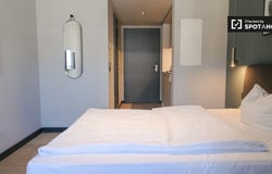 frankfurt, Hessen 60329