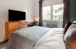 Emil-Claar-Straße, Frankfurt am Main, Hessen 60322