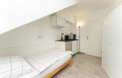 Lienemannstraße, Berlin, Berlin 13403