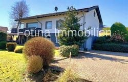 August-Mittelsten-Scheid-Straße, Wipperfürth, Nordrhein-Westfalen 51688