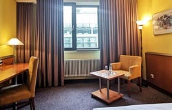 Launhardtstraße, 2-4, Frankfurt am Main, Hessen 60314