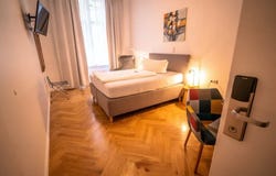 Pariser Straße, Berlin, Berlin 10707