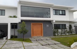 Isabel Villas, Santo Domingo de Guzmán, Distrito Nacional