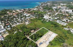 Las Ballenas, Samaná, Samaná Province 32000