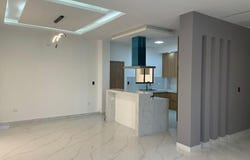 Casa Oro Verde: Urbanized House Av. Manabi, Portoviejo, Manabí