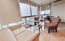 SIDE UNIT IN OCEANFRONT BUILDING WITH POOL AND ROOFTOPInicio San Lorenzo, Salinas, Santa Elena