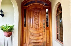 4-BEDROOM STUNNER IN SMALL GATED COMMUNITY IN SAN JOAQUIN: Just 15 Minutes from Cuenca this 5, 382 sq. ft Home also has a Guest House, Cuenca, Azuay