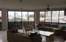 Calypso First Floor: Pool...Tennis Court...Ocean View...Need I Say More?Edificio Calypso, Salinas, Santa Elena