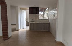 Beatriz Coquilango, San Antonio, conjunto Supirosa E21, Quito, Quito, Pichincha, Quito, Pichincha
