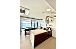 Poseidon Hotel Apartment 9th floor: 2 Bedroom Apartment full Ocean views in Barbasquillo Manta, Manta, Manabí