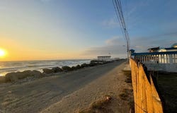Beachfront Lot in San Jacinto: Fenced corner lot located just steps to the sandy beach and warm ocean water, San Jacinto, Manabí
