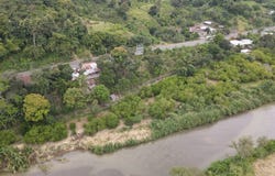 Land next to the river - Manabí, Portoviejo, Manabí