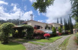 200 m² house with 695 m² of land for sale with 3 bedrooms in Otavalo, Otavalo, Imbabura
