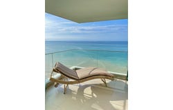 Poseidon Hotel Apartment 9th floor: 2 Bedroom Apartment full Ocean views in Barbasquillo Manta, Manta, Manabí