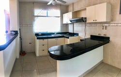 GATED COMMUNITY: NON FURNISHED 4/5 WITH POOL IN A PRIVATE COMPLEX, Salinas, Santa Elena
