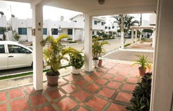 GATED COMMUNITY: NON FURNISHED 4/5 WITH POOL IN A PRIVATE COMPLEX, Salinas, Santa Elena