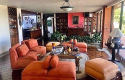 RFJX+JQ2, Quito 170147, Ecuador, Quito, Pichincha