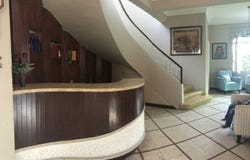 URDESA: FIVE PROPERTIES IN ONE!!! BEAUTIFUL ART DECO HOUSE ON COMMERCIAL AVENUE, Guayaquil, Guayas