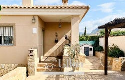 Busot, Valencia 03111